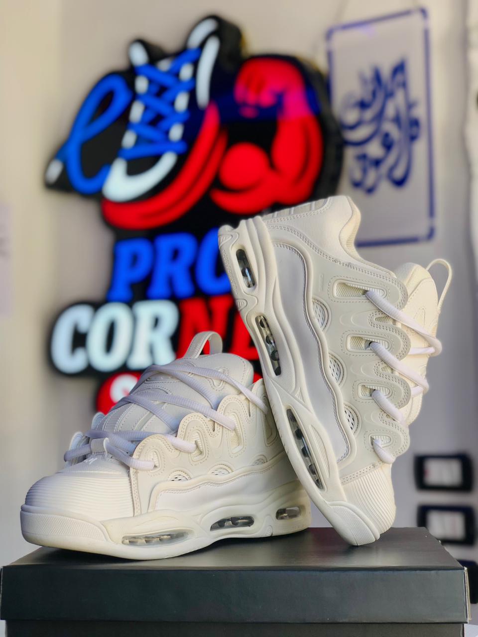 D3 2001 White