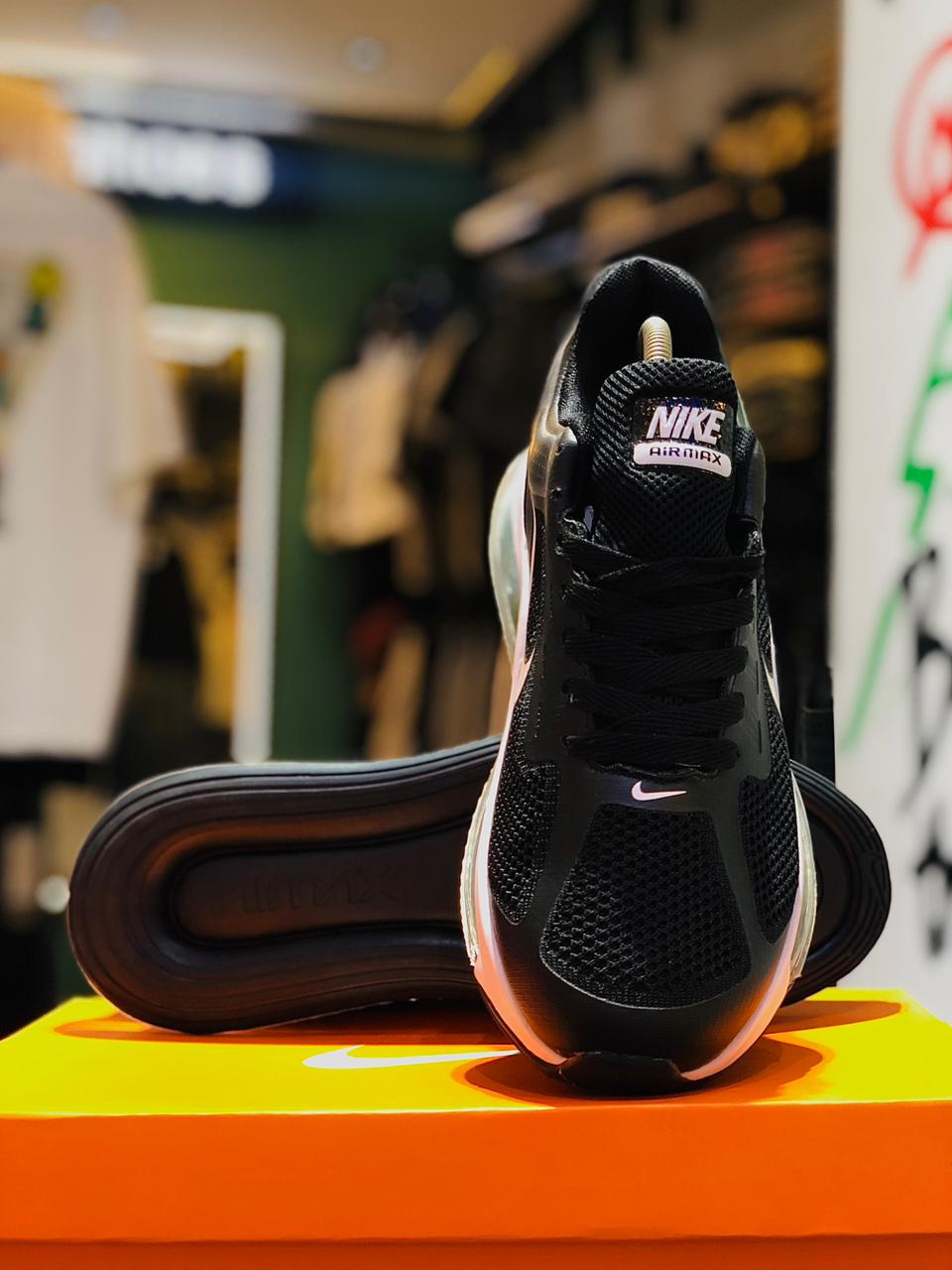 Air Max 720