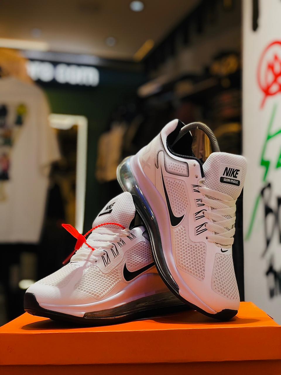 Air Max 720