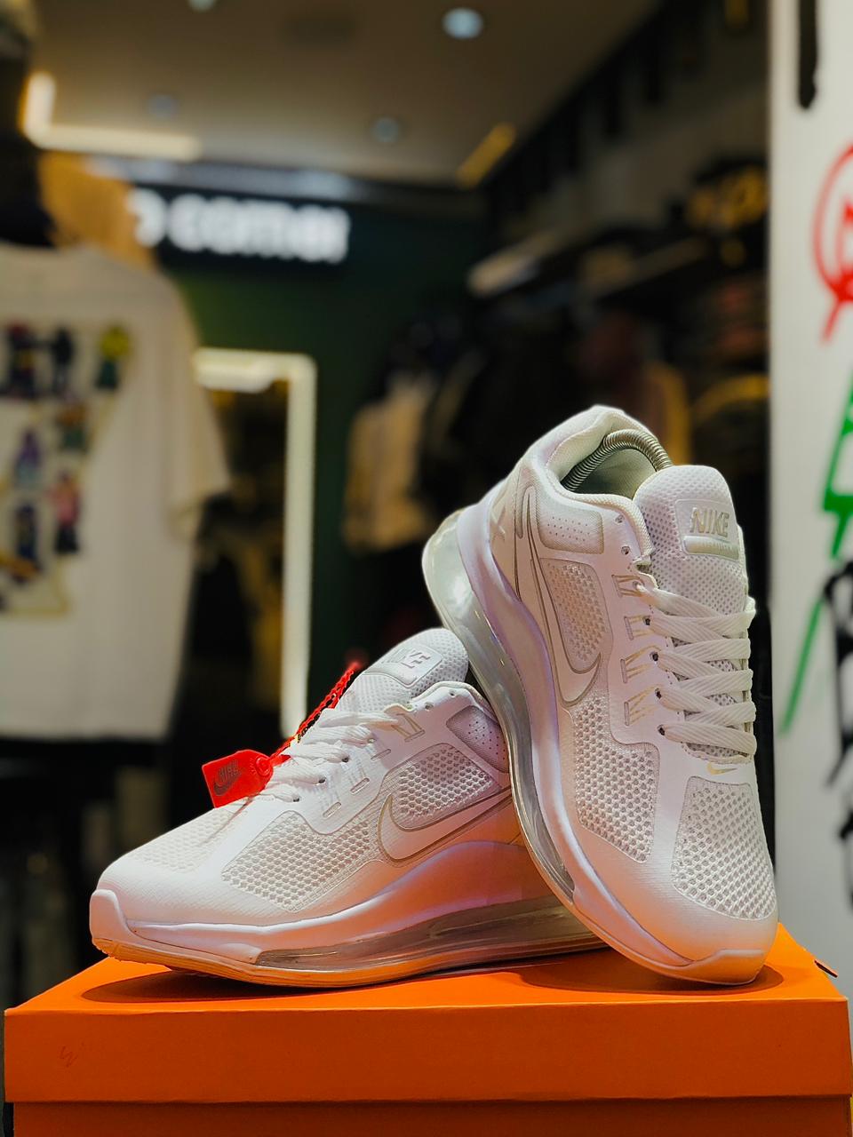 Air Max 720