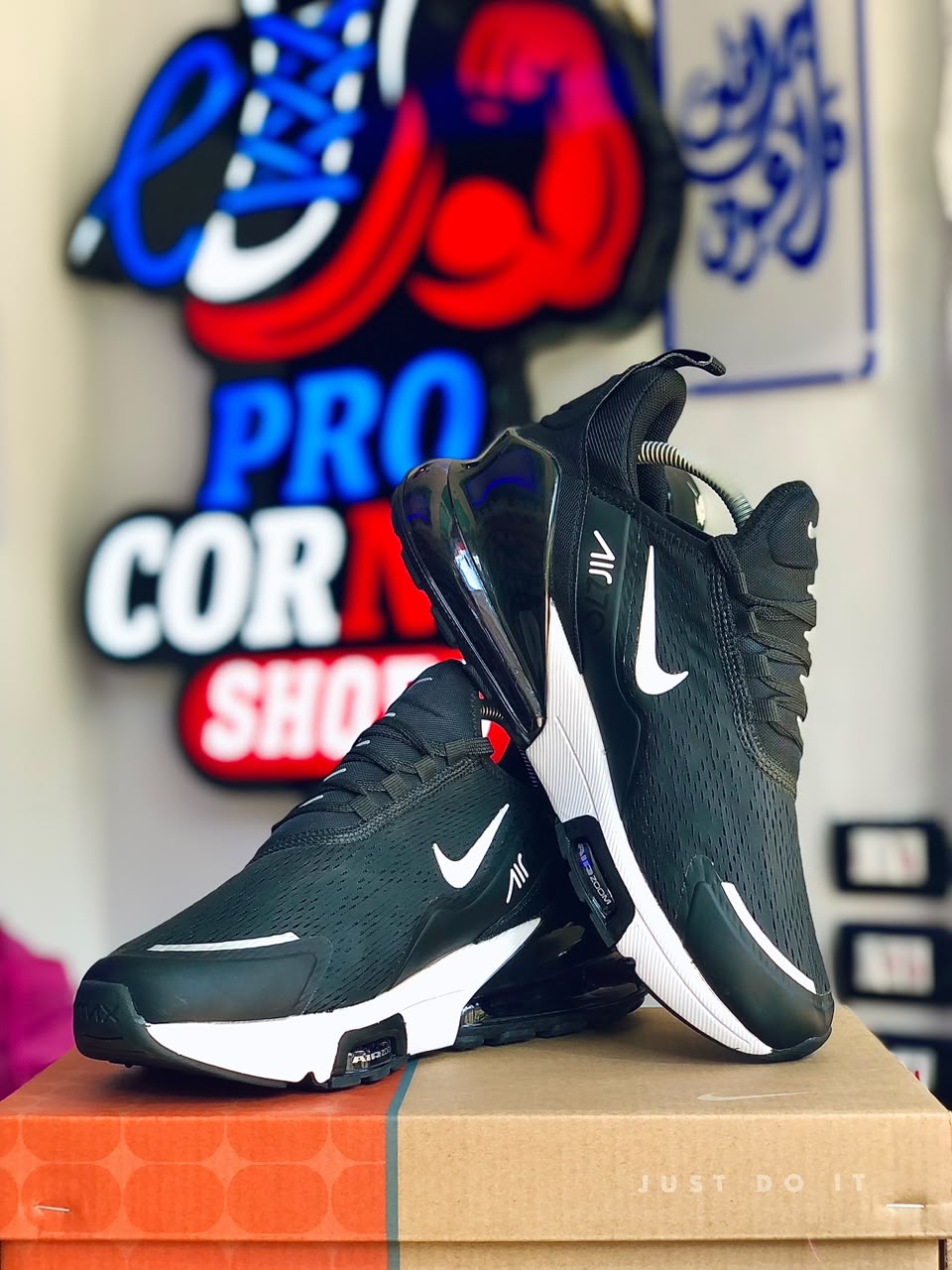 Air Max 270