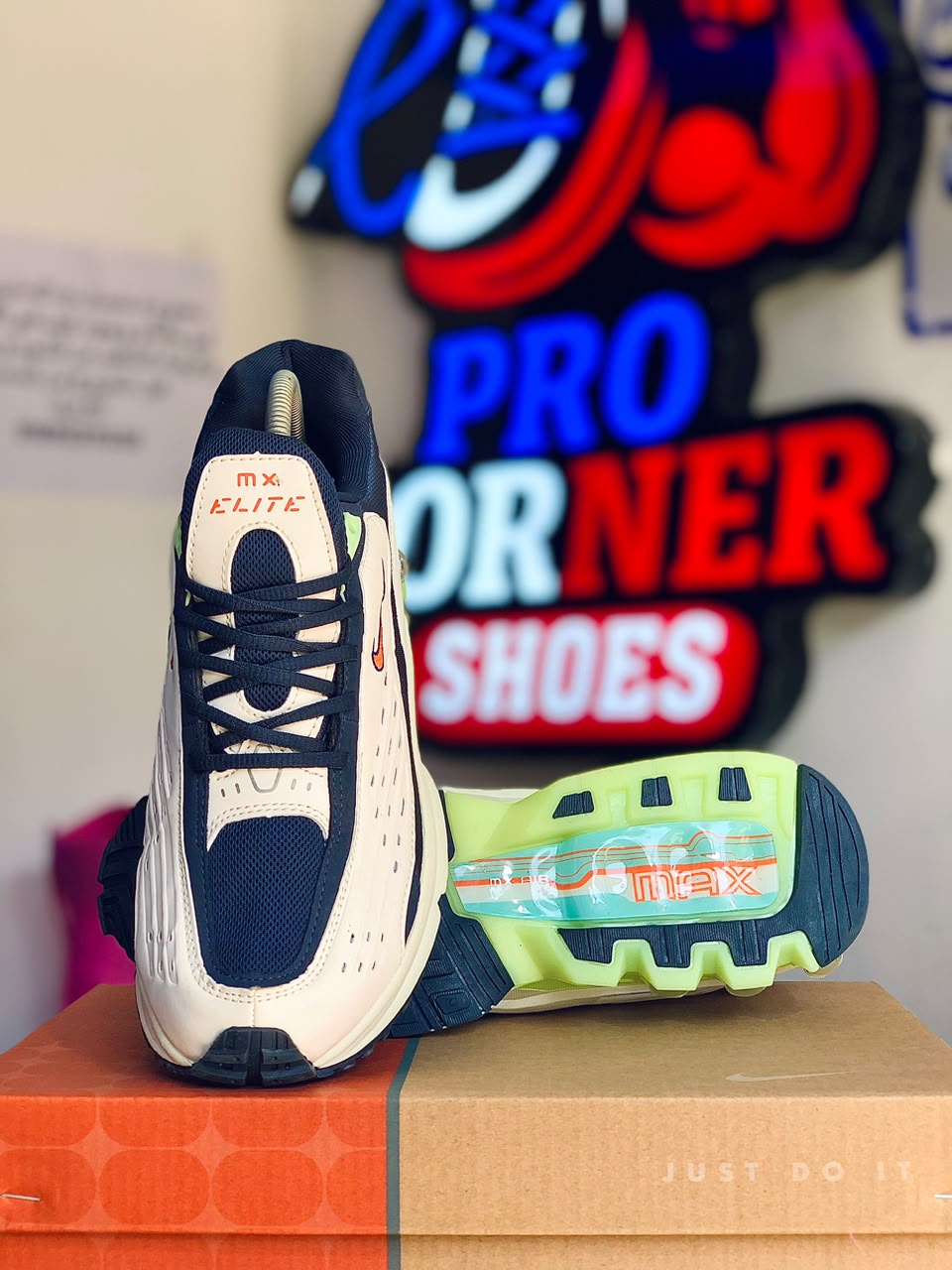 Air Max Elite MX