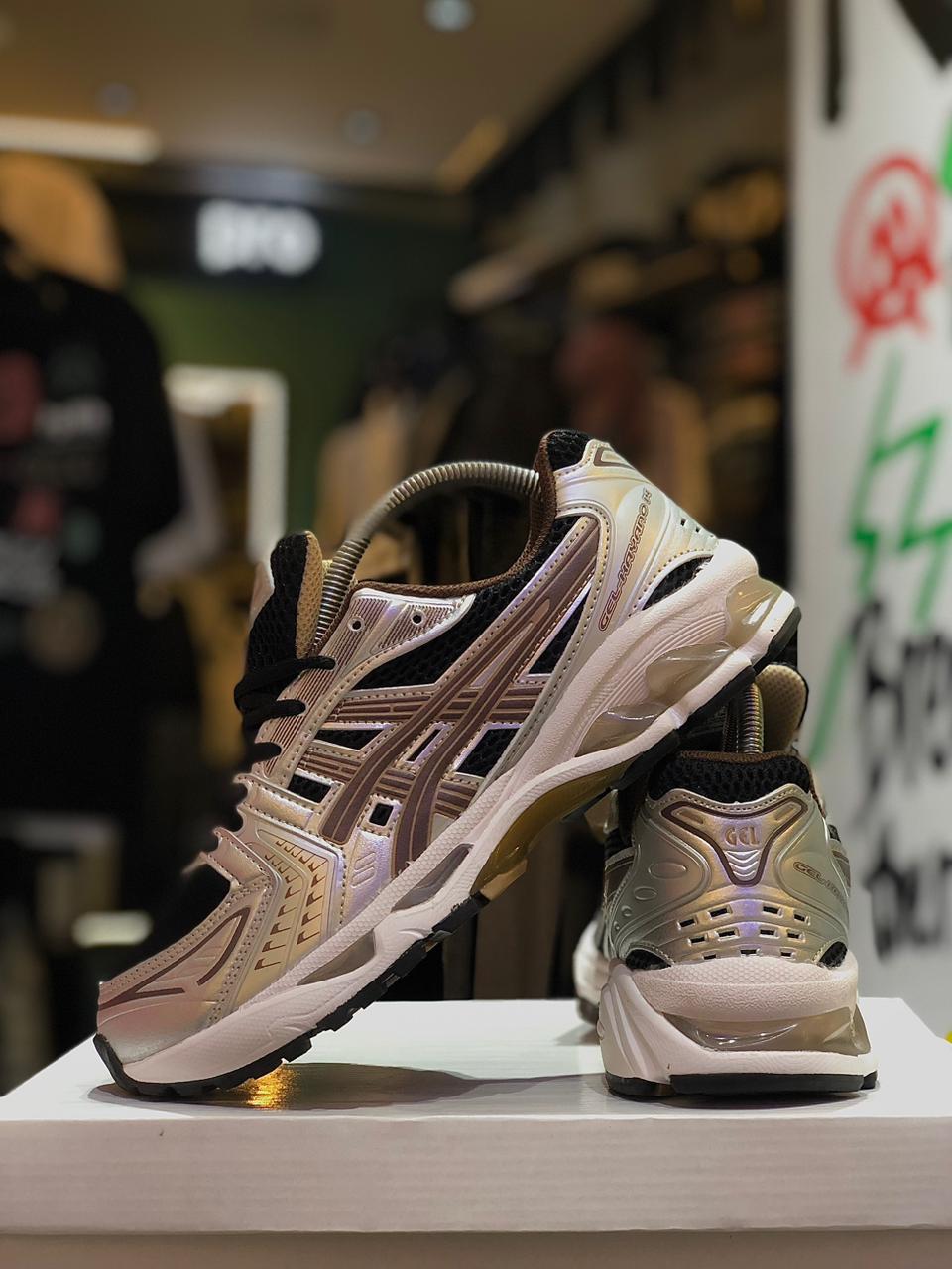 Asics Gel Black Silver Brown