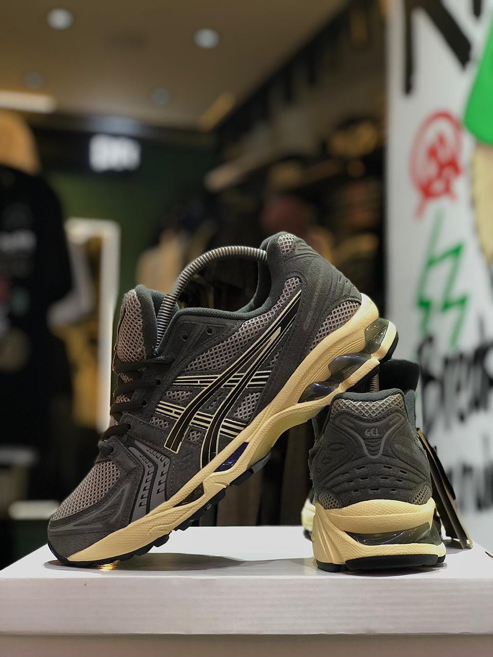 Asics Gel Olive