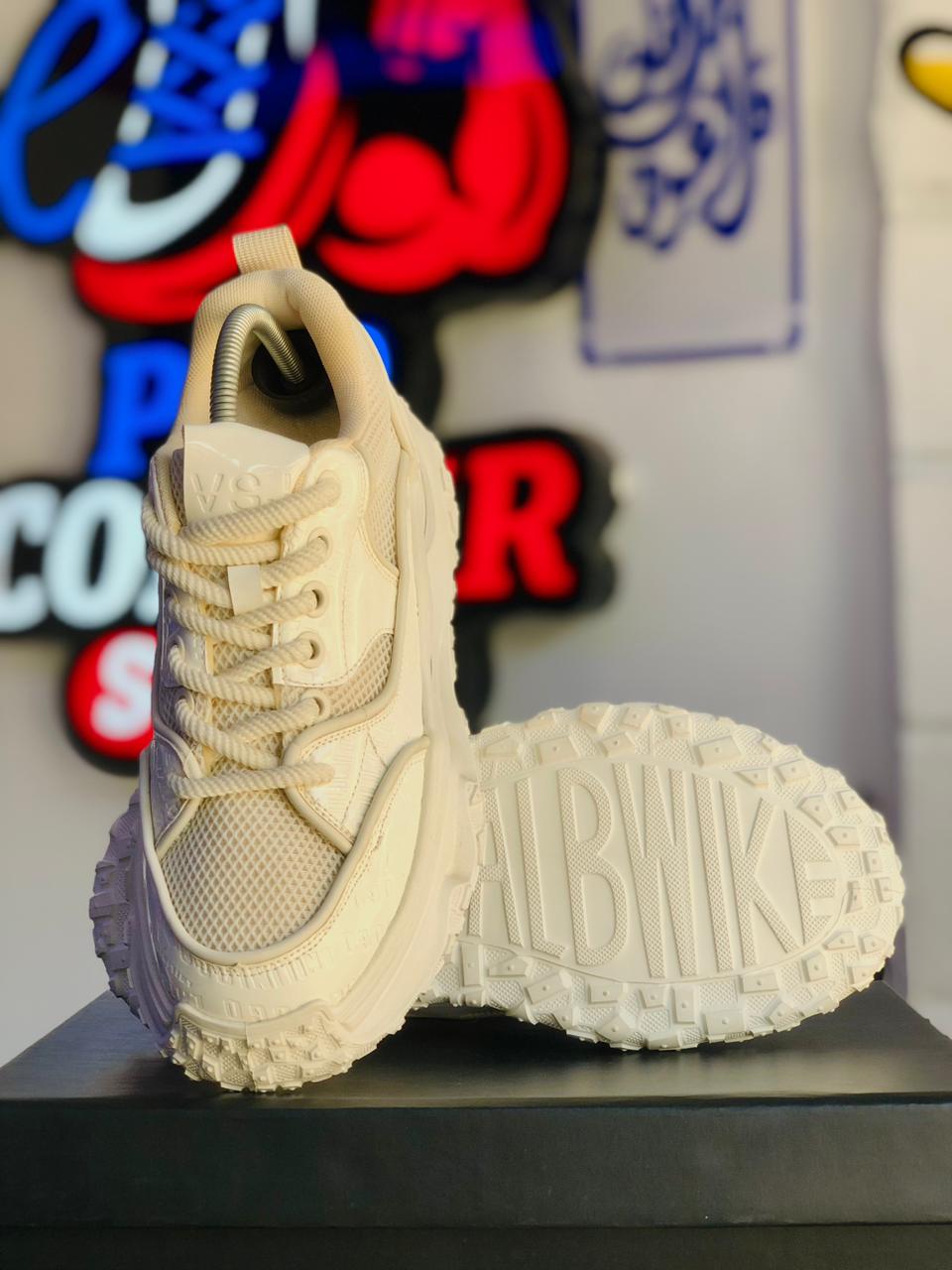 Fashion White VSJ