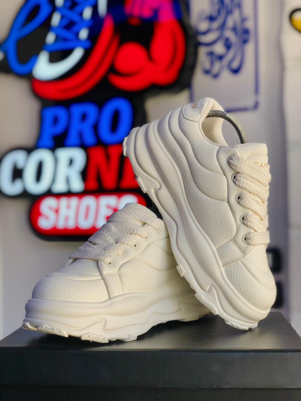Fashion White