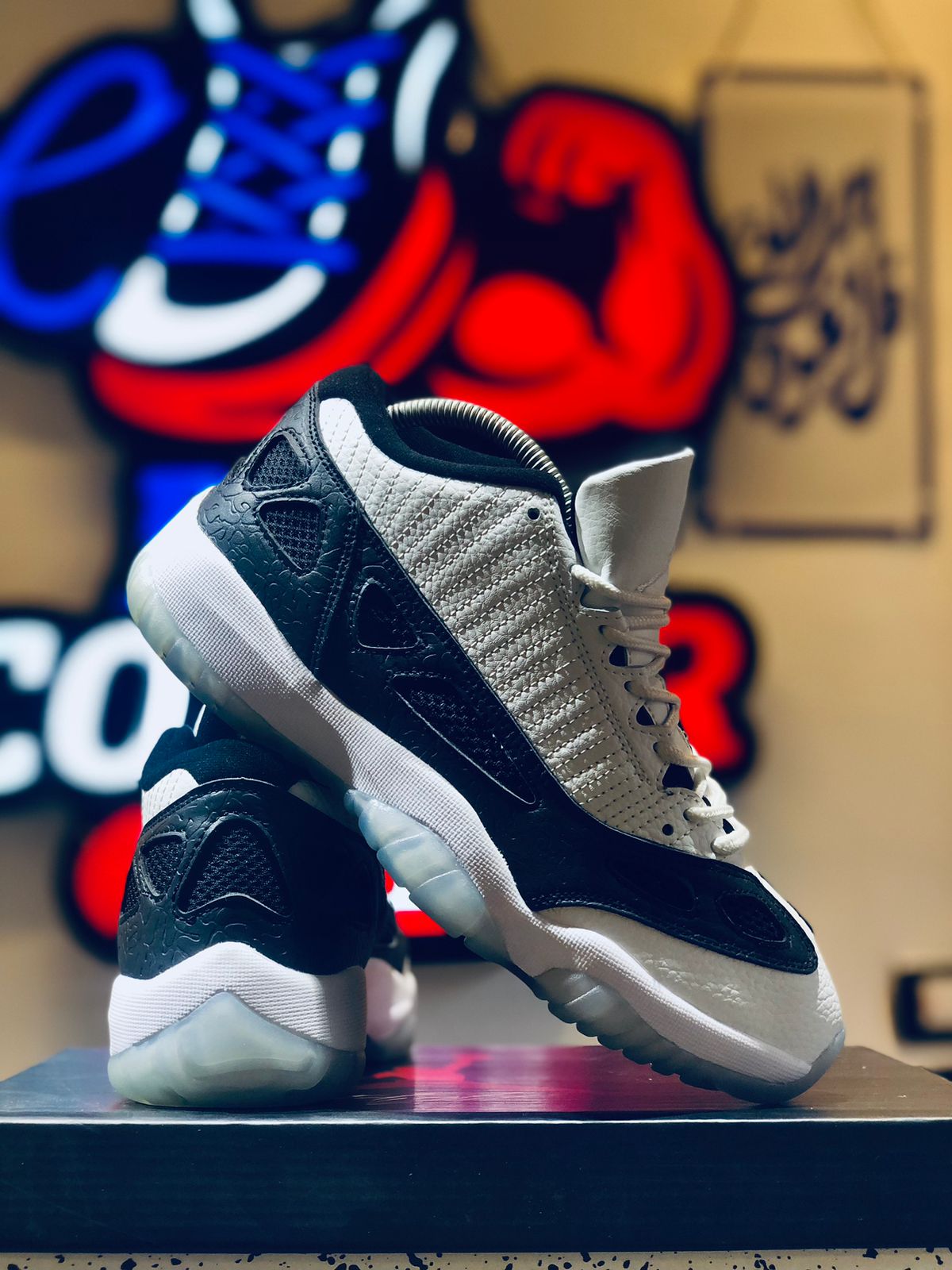 Jordan 11 Low ie