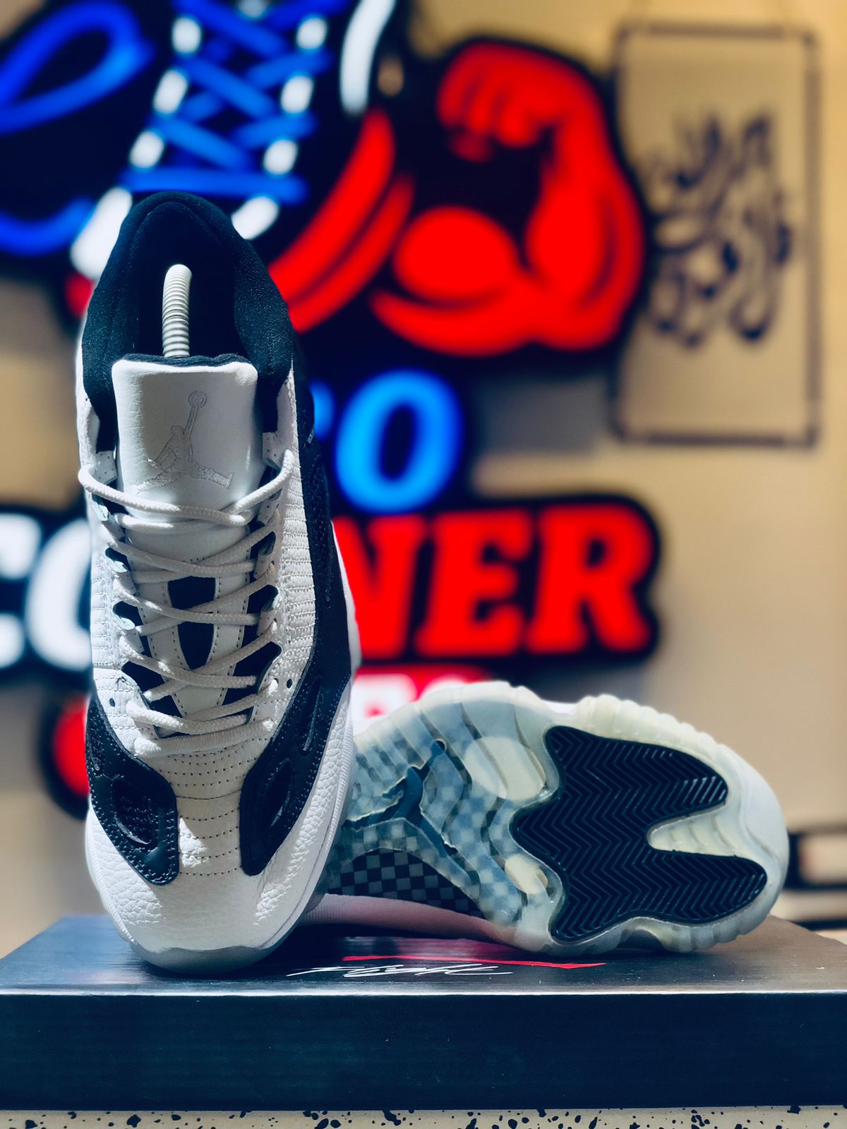 Jordan 11 Low ie