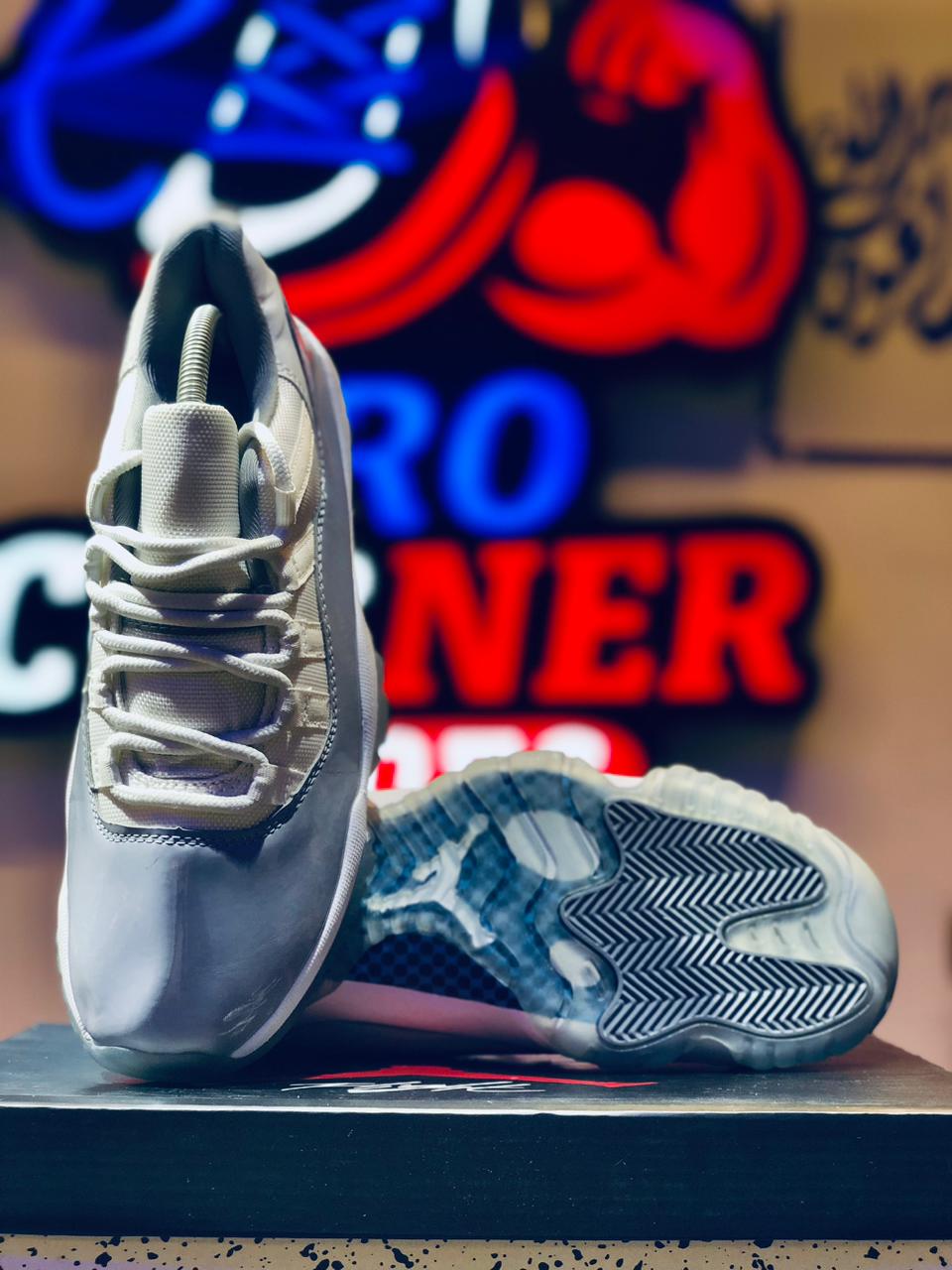 Jordan 11 Low