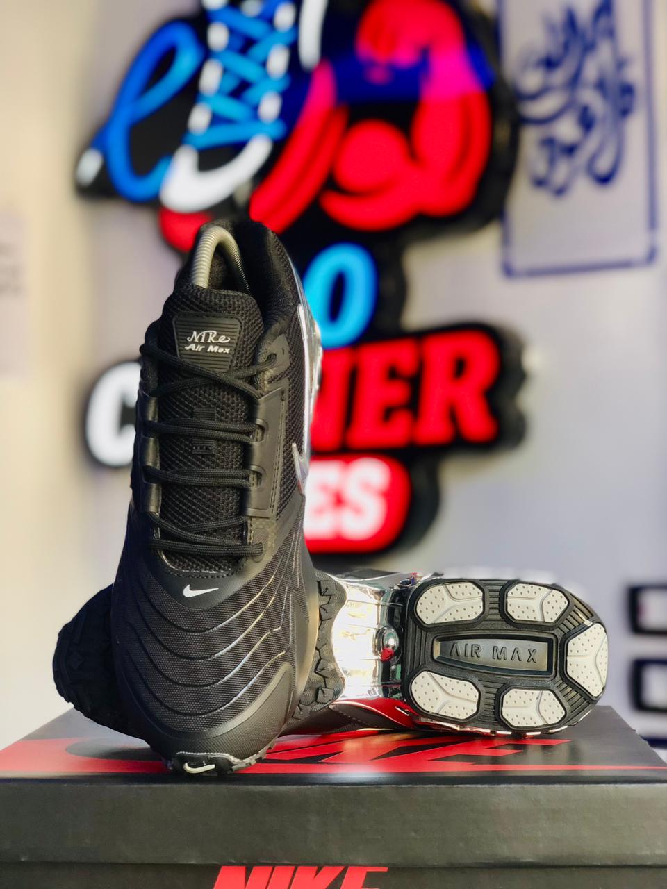 Nike MRv Black Silver