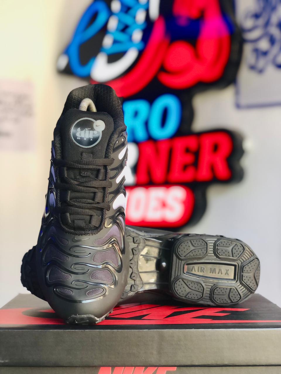 Nike Tn Drift Black White