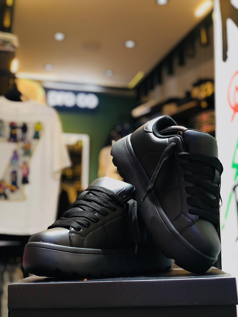 ZARA Black