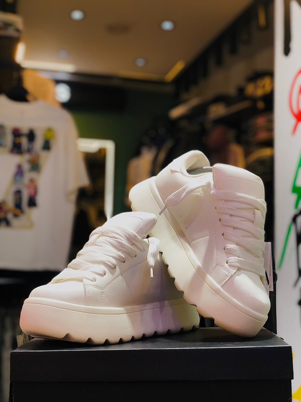 ZARA White