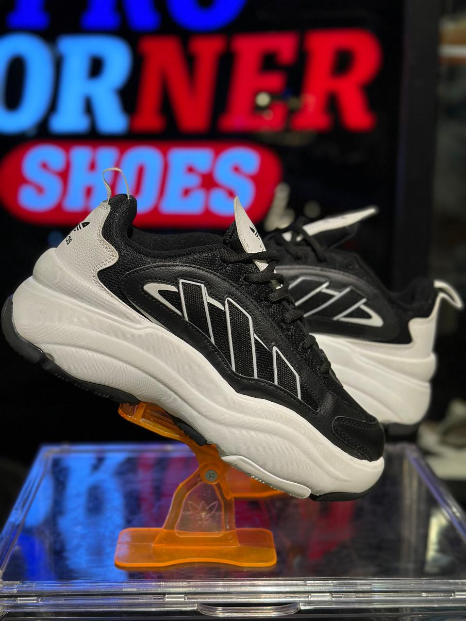 Adidas Ozgaia Black