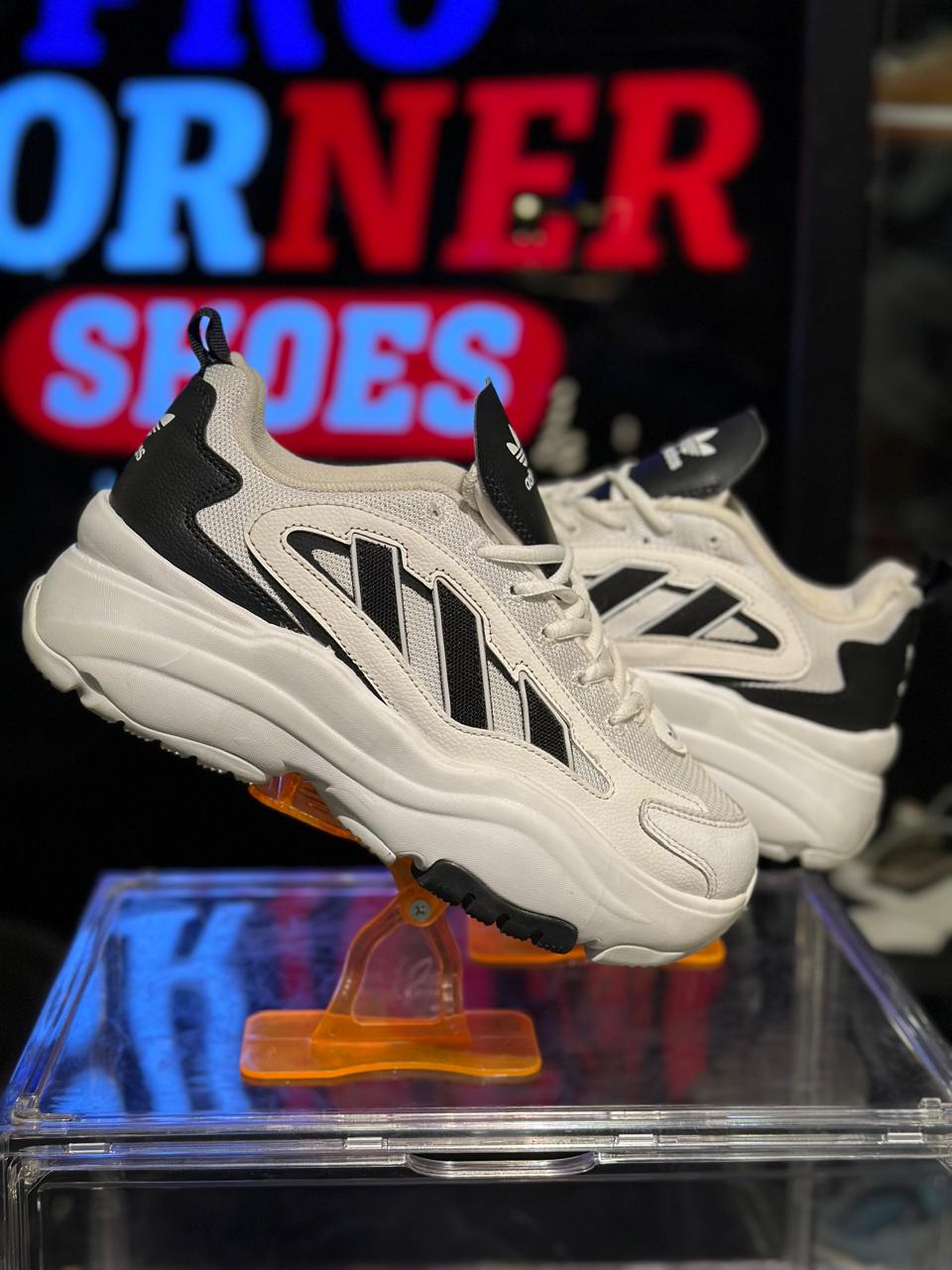 Adidas Ozgaia White
