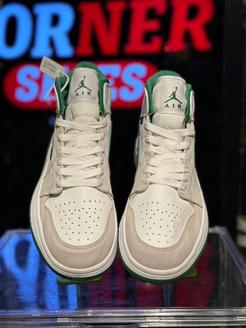 Jordan 1 Green 2