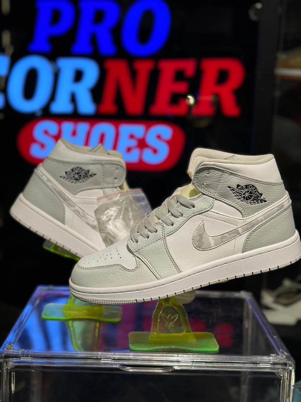 Jordan 1 Grey White