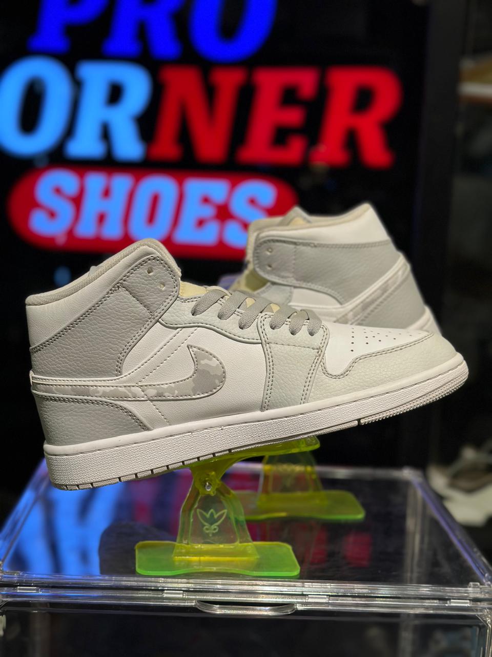 Jordan 1 Grey White 3