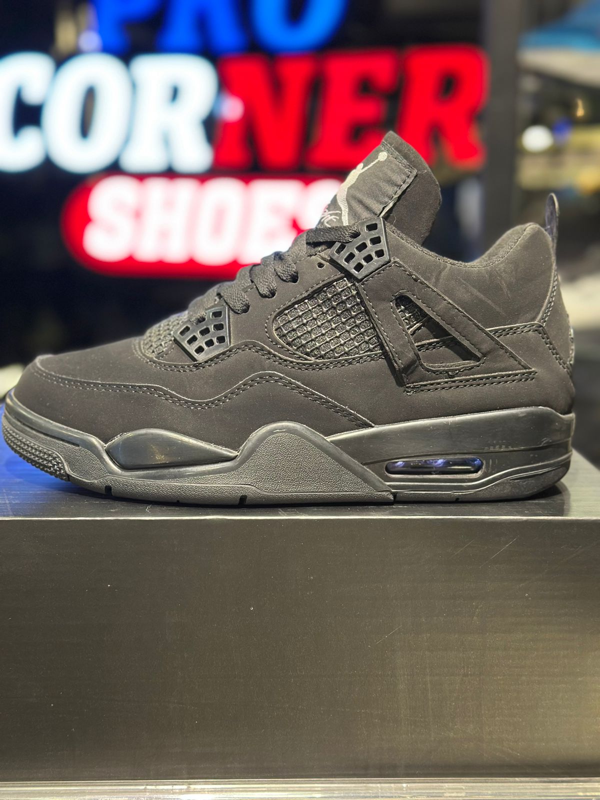 Jordan 4 Black Cat