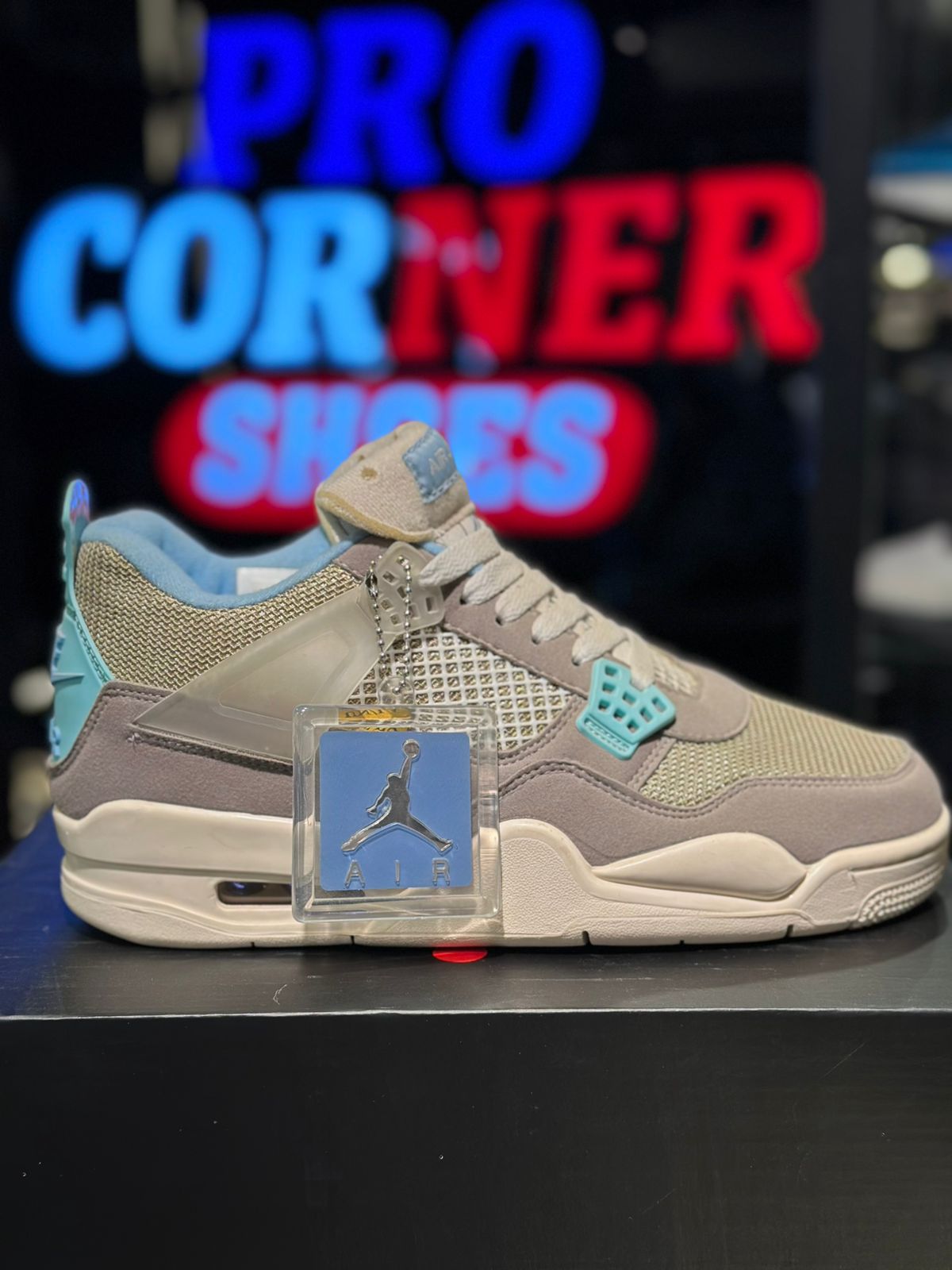Jordan 4 Off White Green