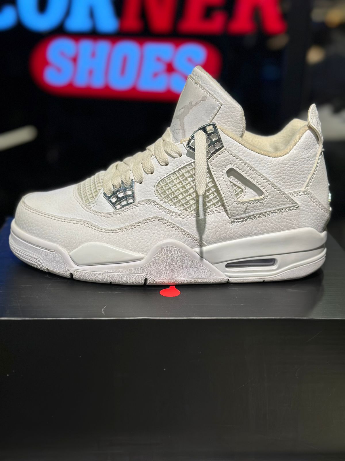 Jordan 4 White Silver