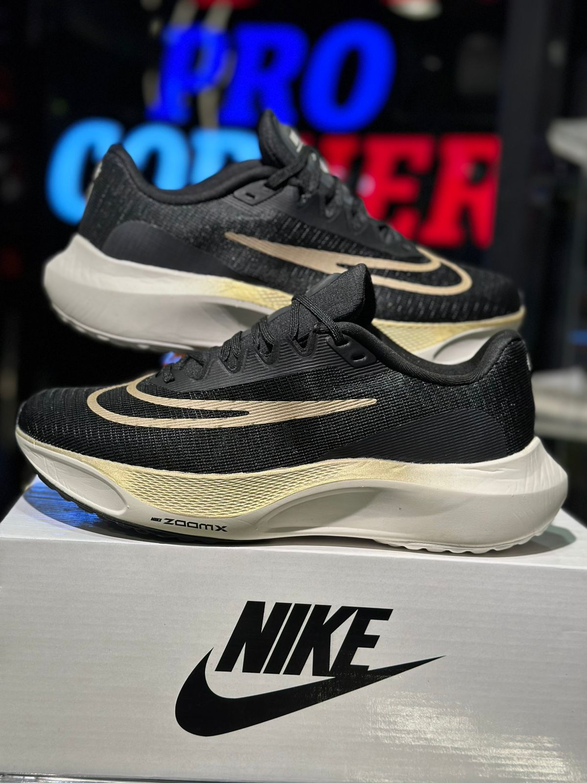 Nike Zoom Black Gold