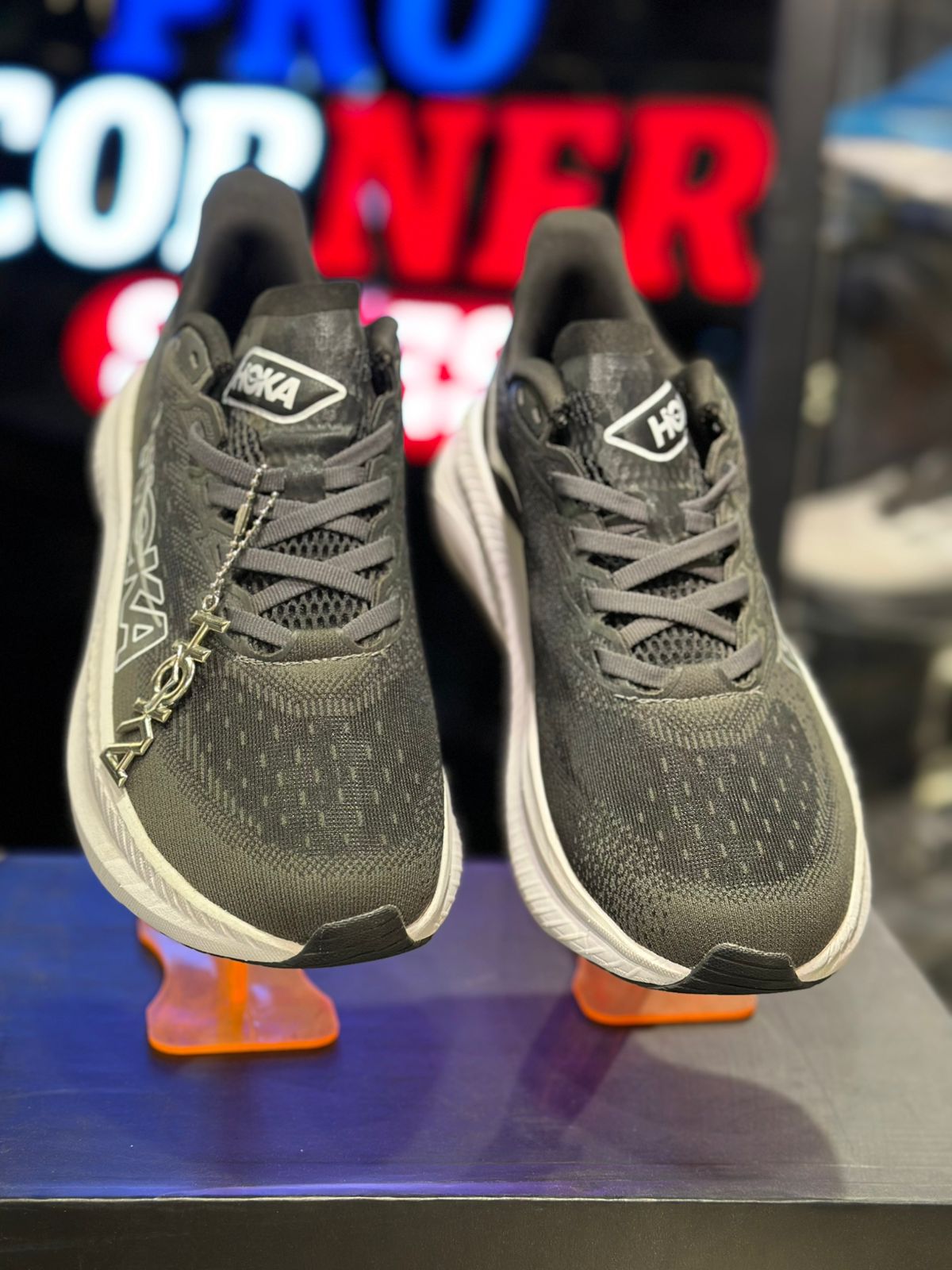 Hoka Mach 6