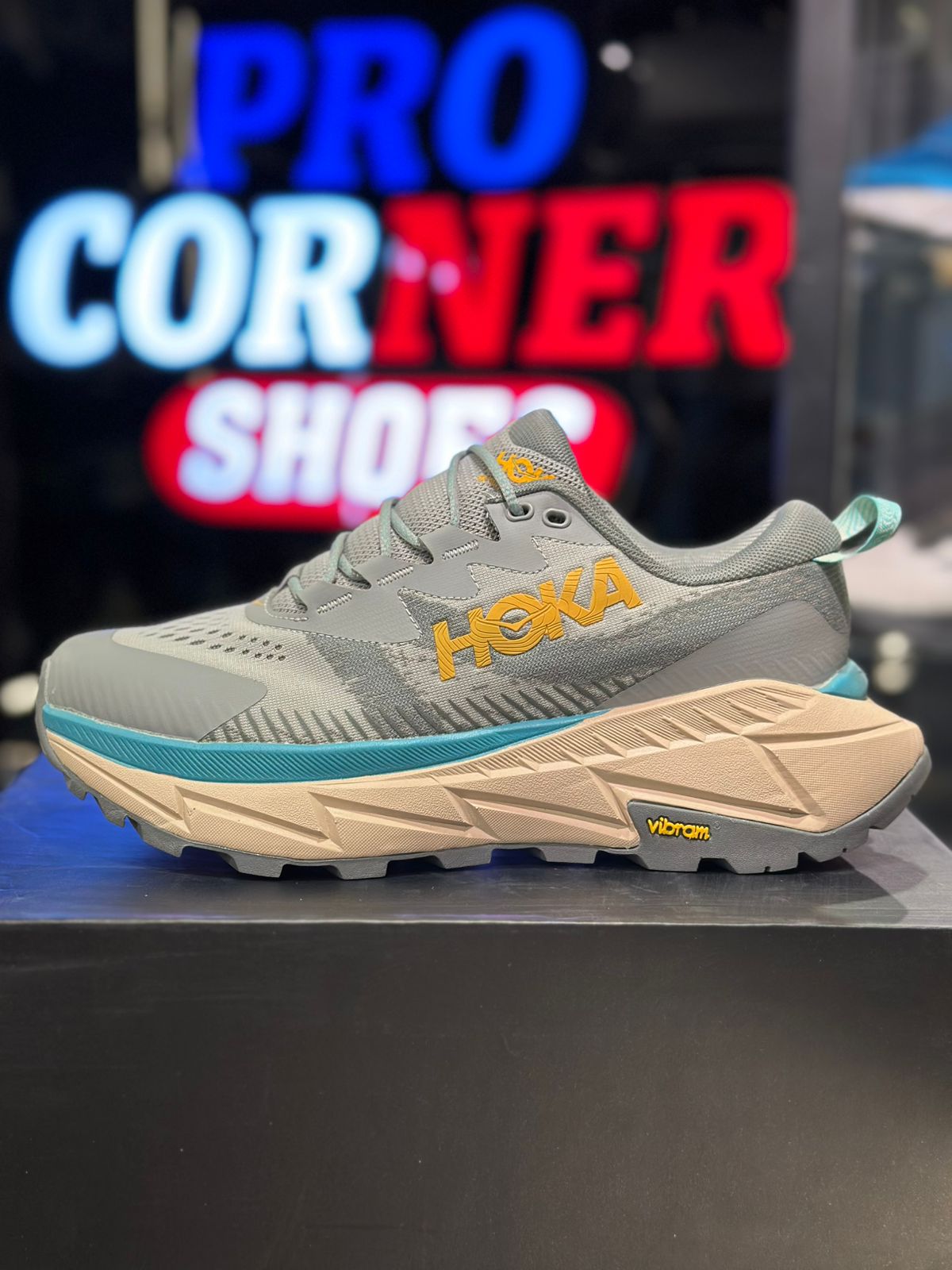 grey hoka skyline