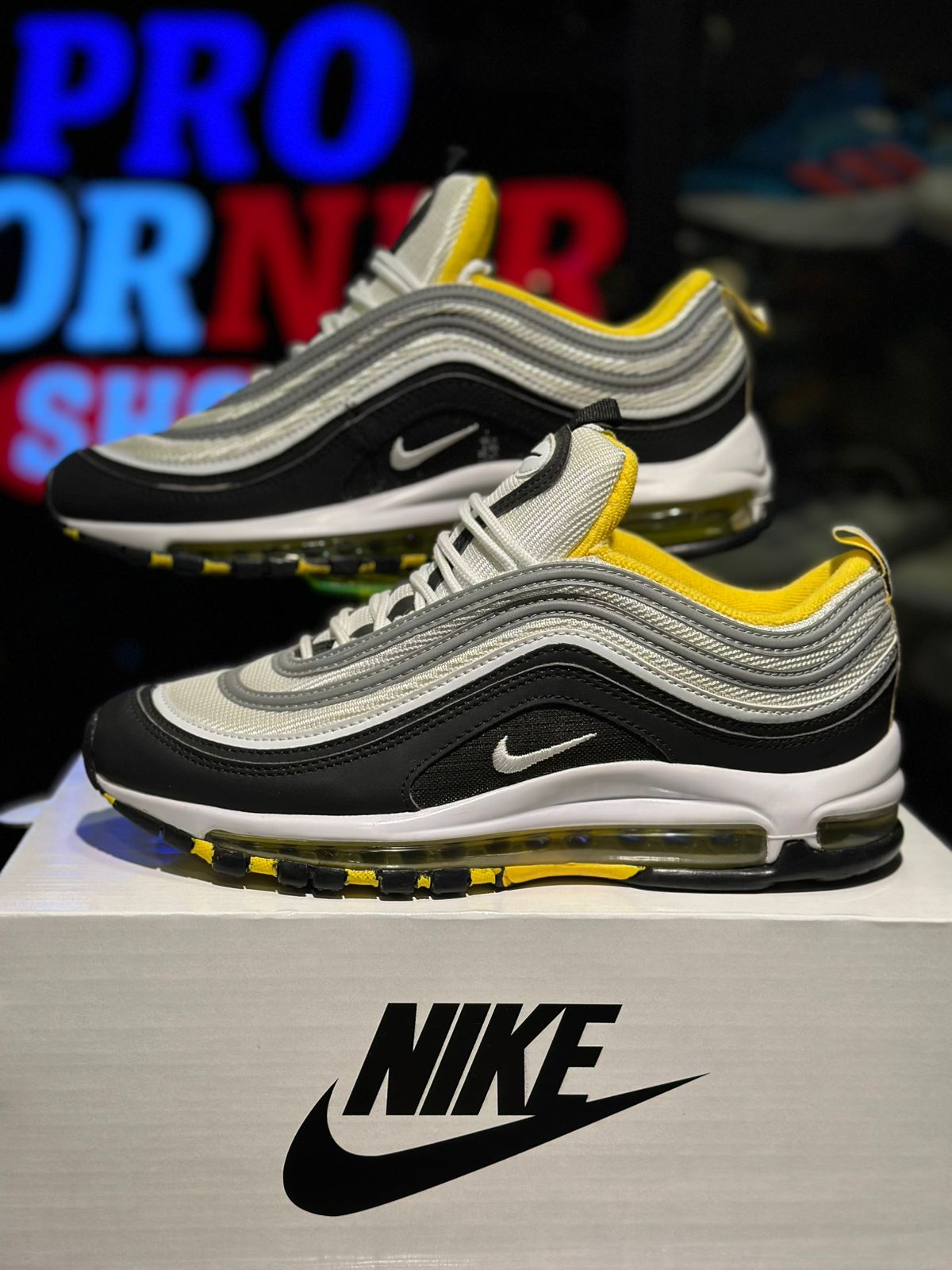 Nike Air Max 97 Oreo Yellow