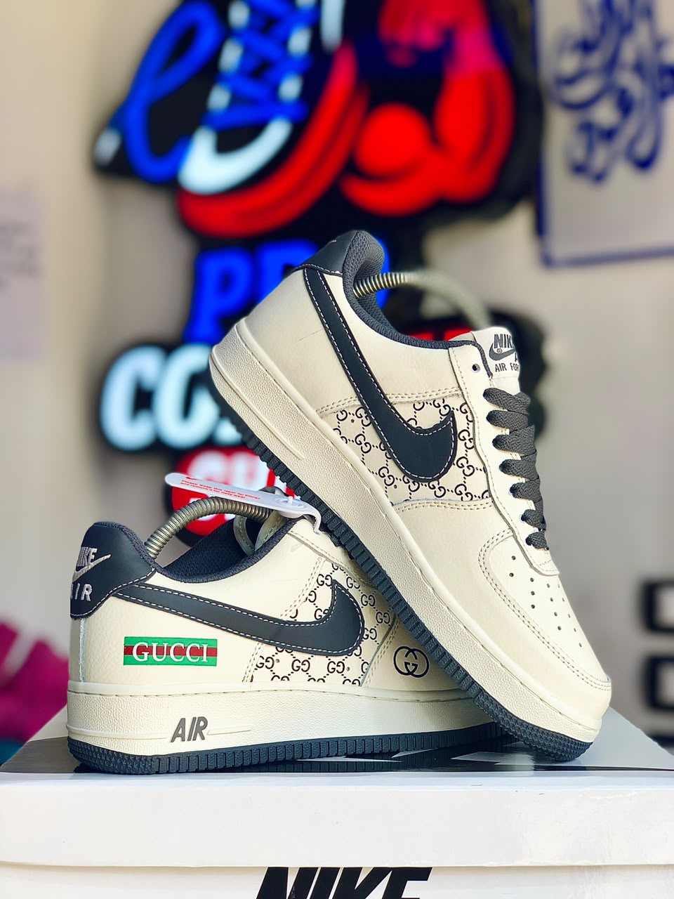 Gucci Off White