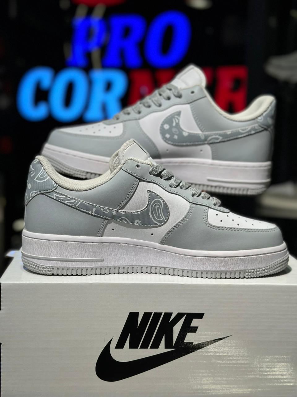 Milk White Fog Blue