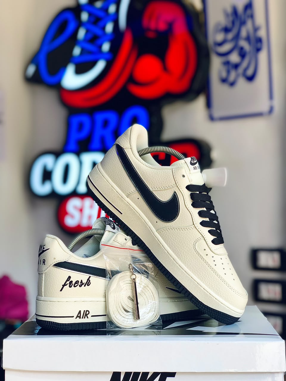 Off White Black