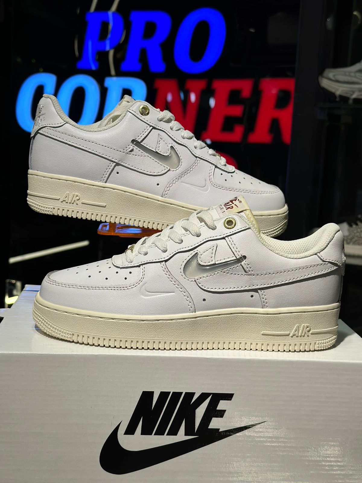 Airforce Off White