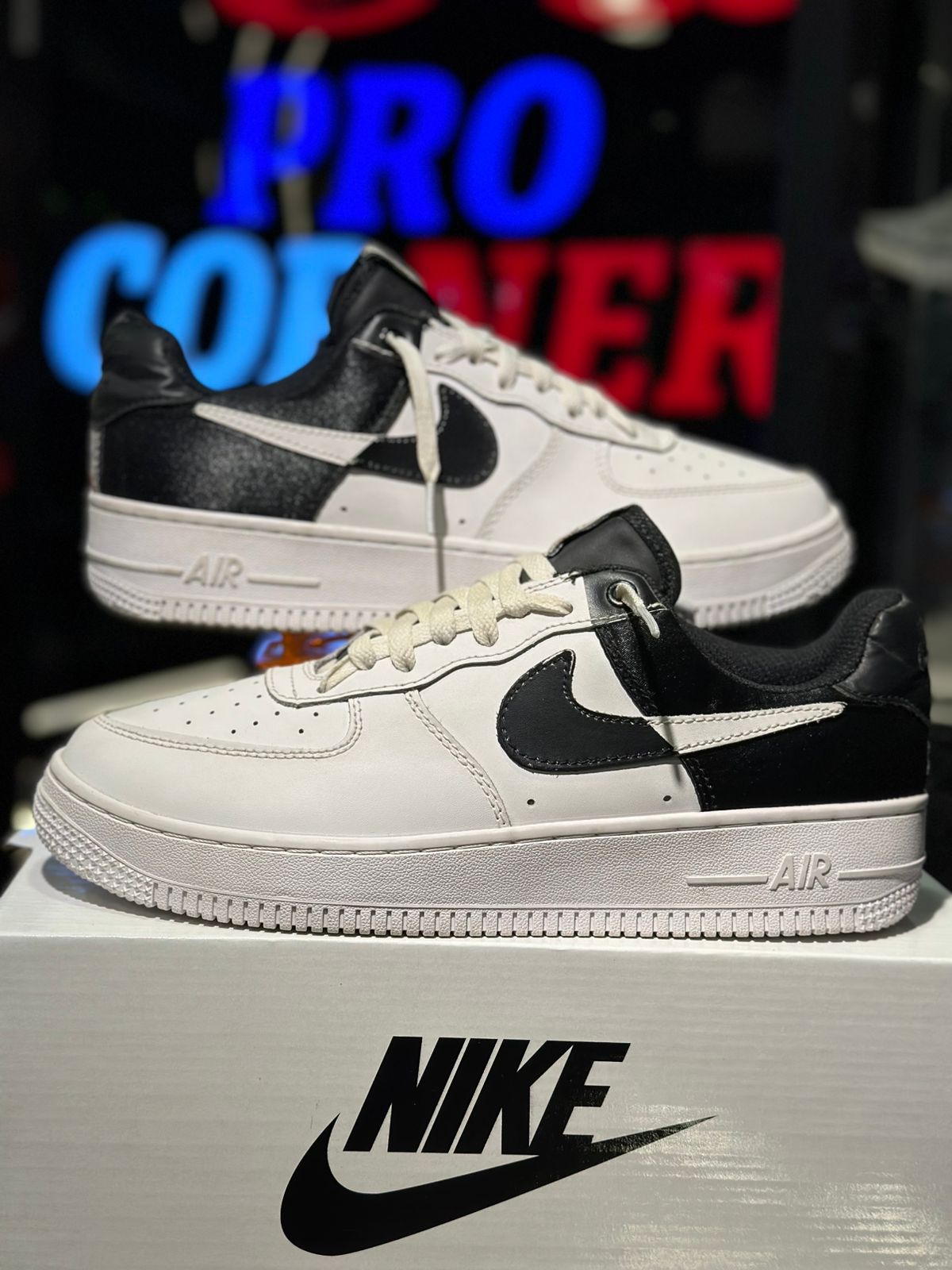Airforce White Quarter Black