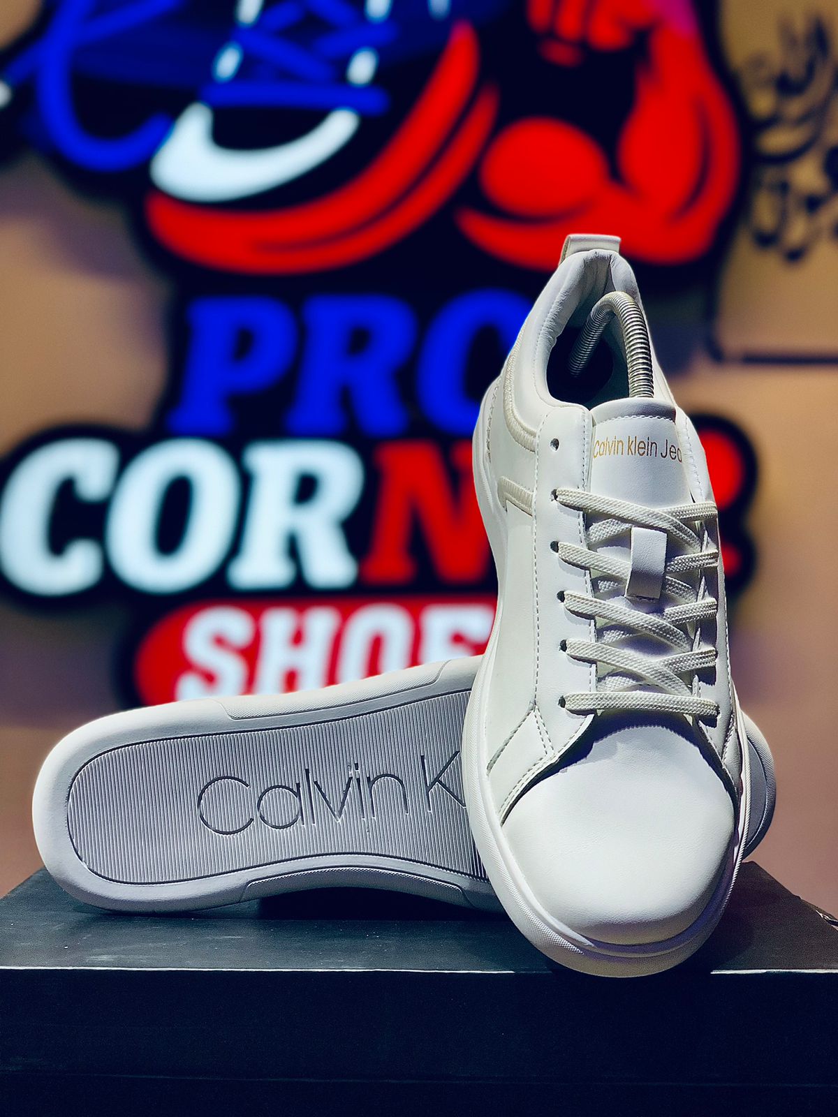 Calvin Klein Jeans White