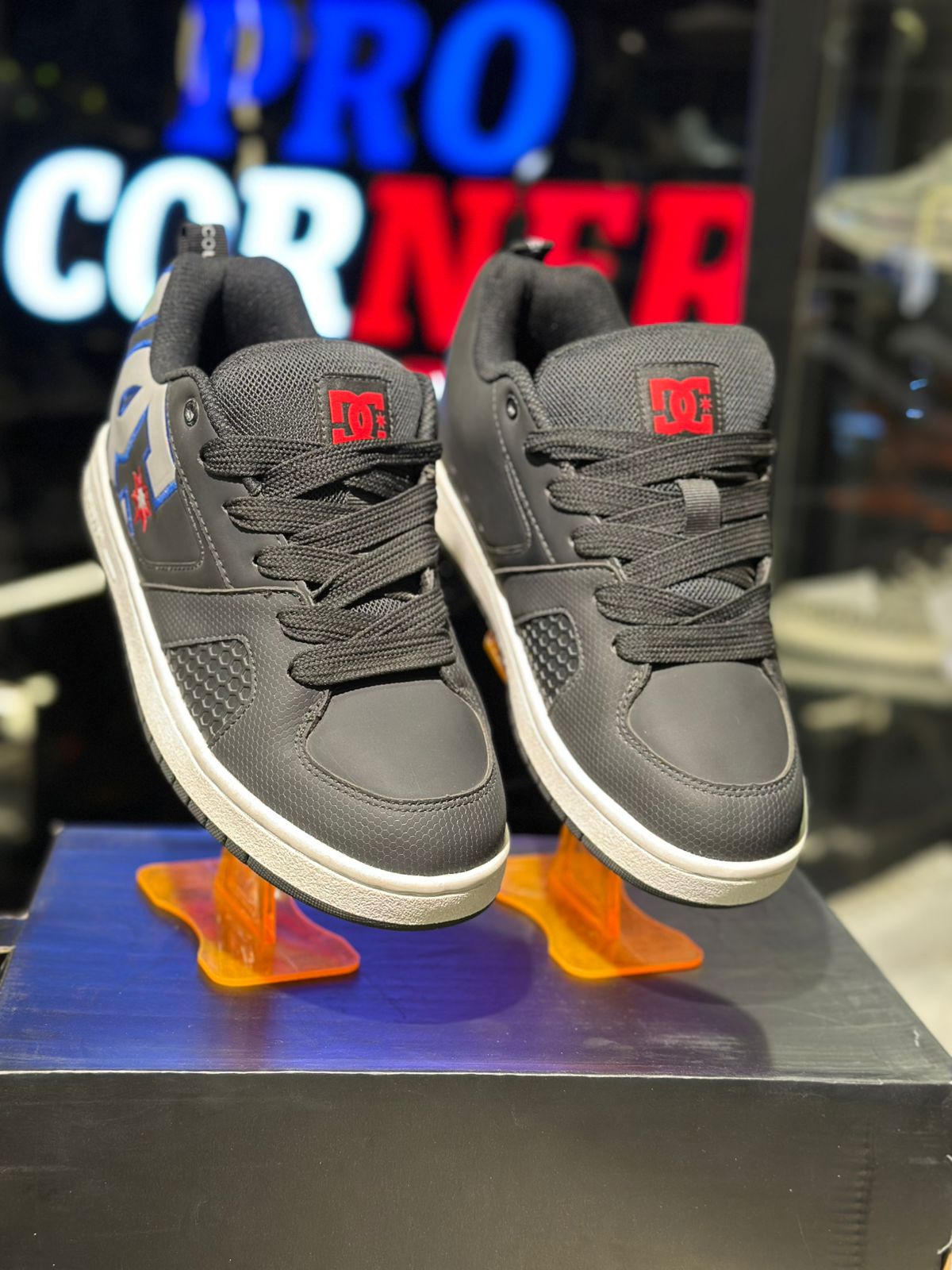 Black Blue New