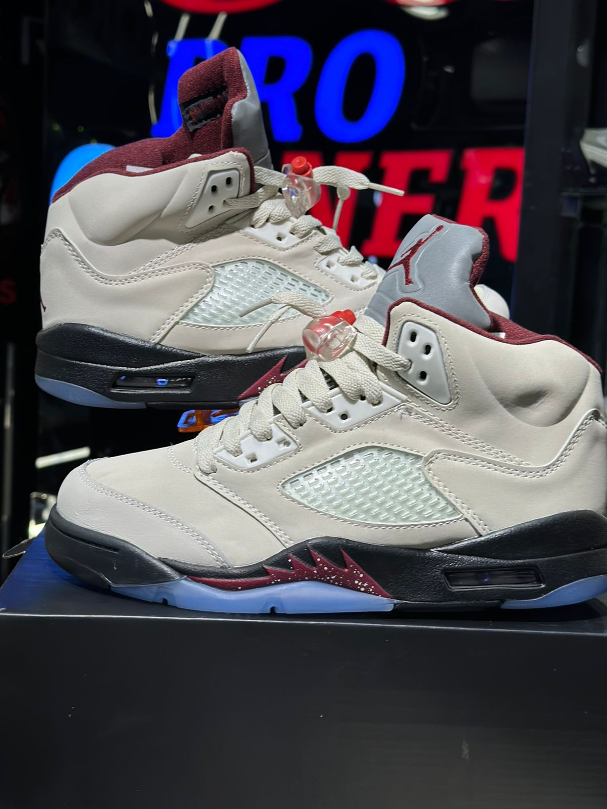 Jordan 5 Beige