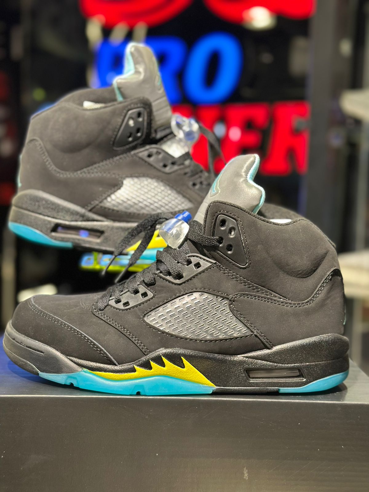 Jordan 5 Black Yellow