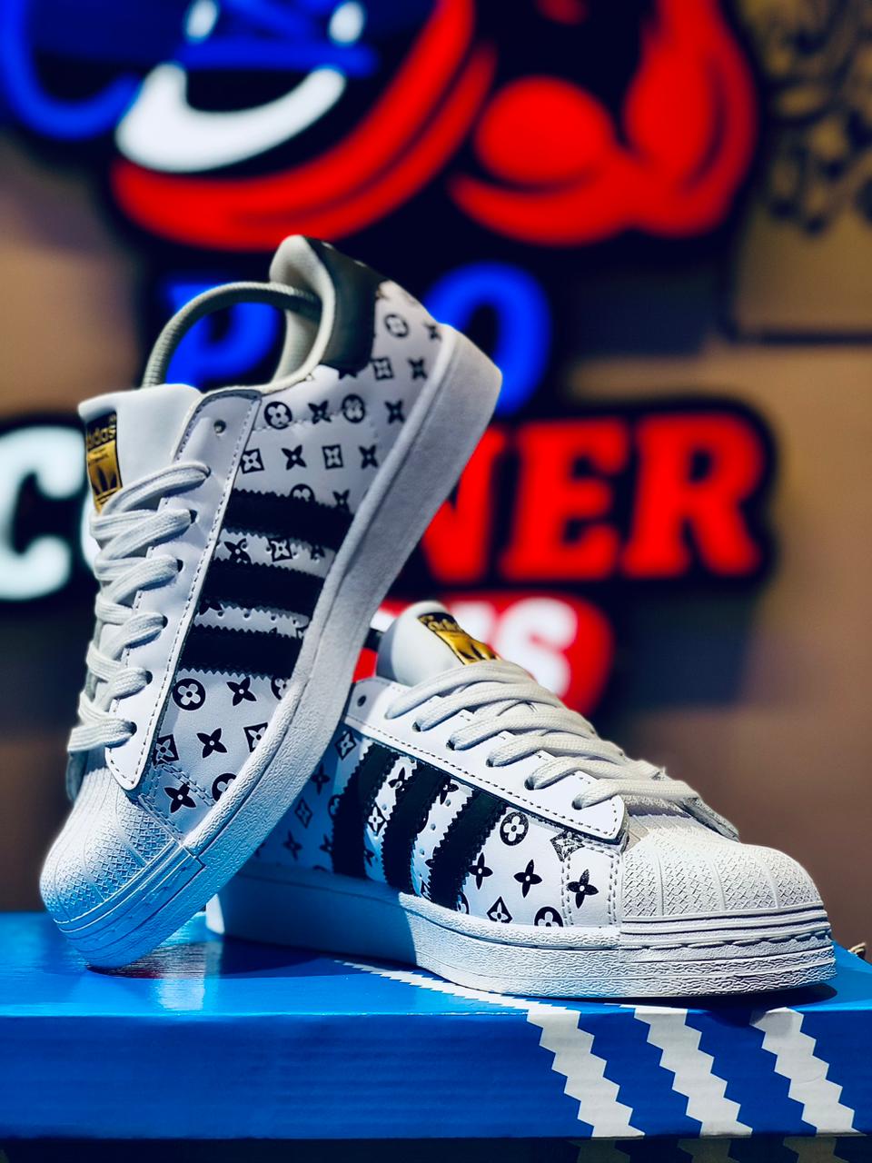 Adidas LV Super Star - White Black