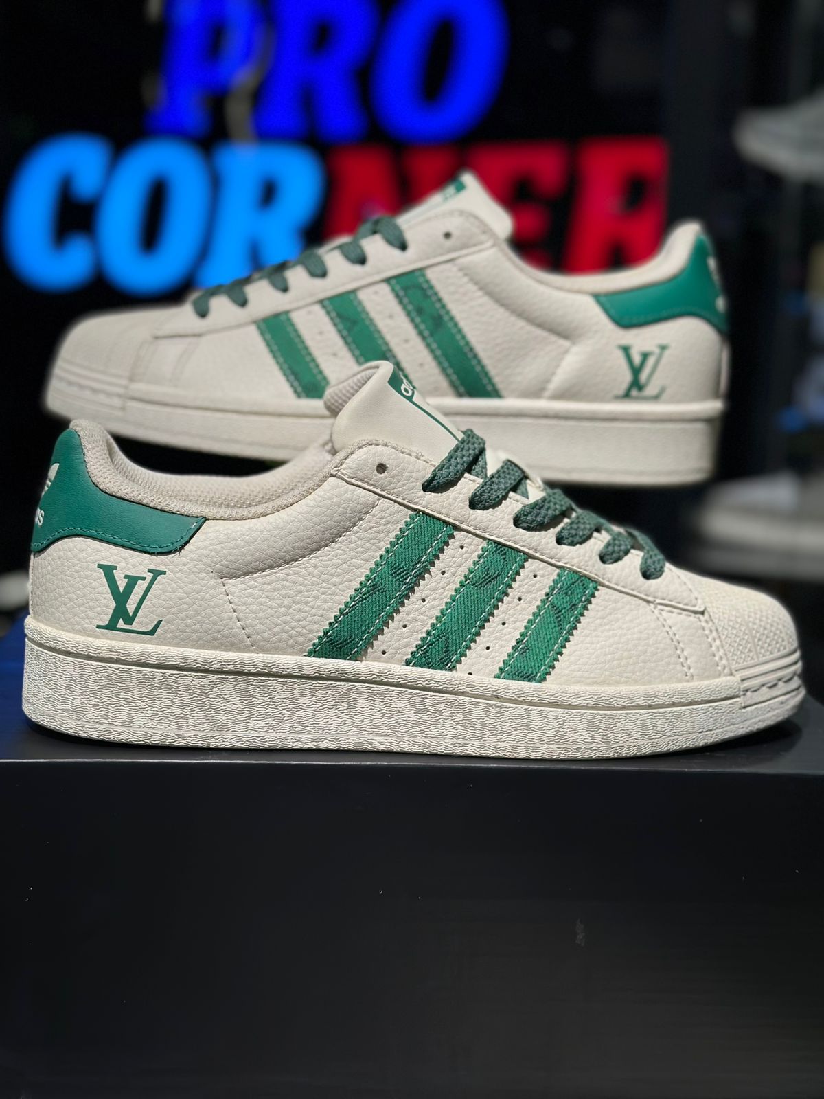 Lv Star White Green