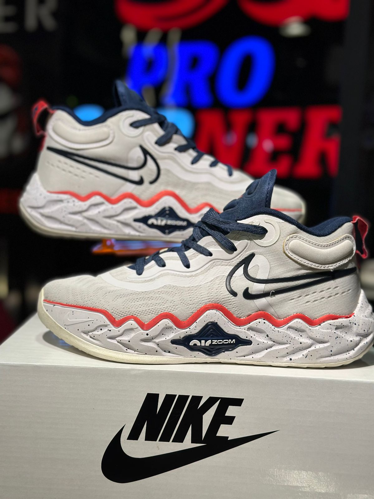 Nike Gt White