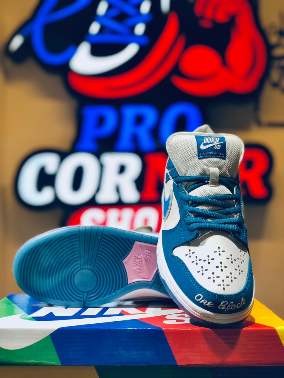 NIKE SP - White BLUE